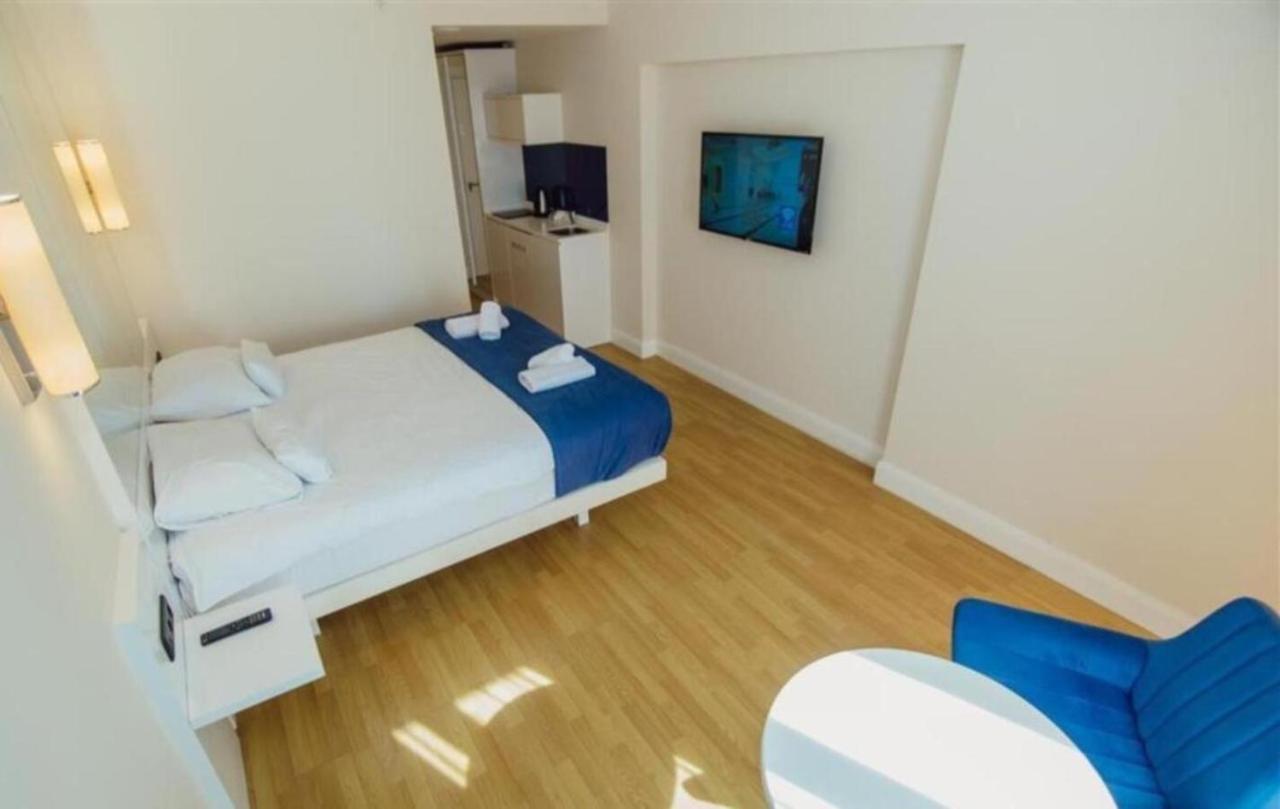 Seaside Resort In New Orbi Twins Батуми Екстериор снимка
