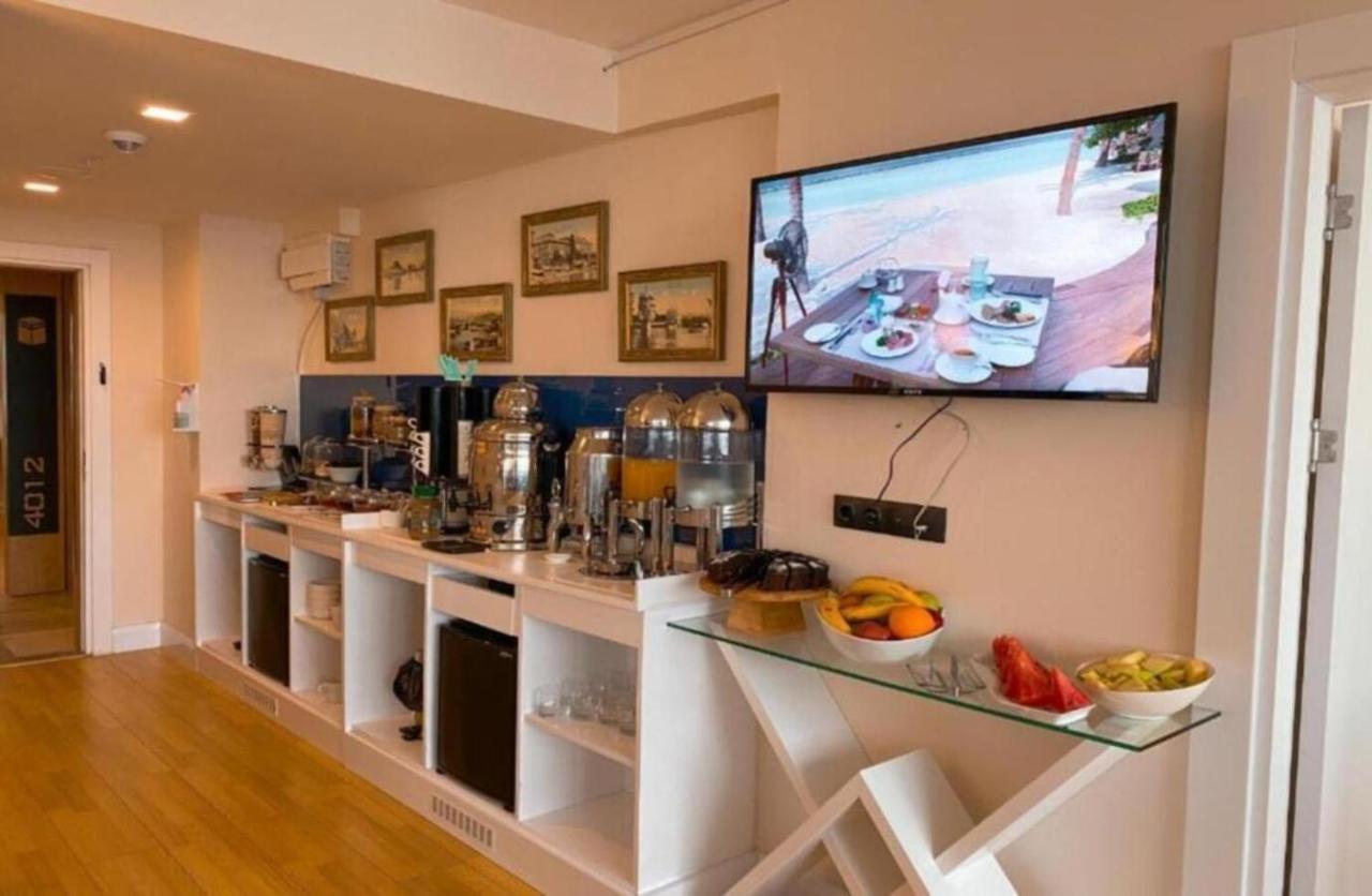 Seaside Resort In New Orbi Twins Батуми Екстериор снимка